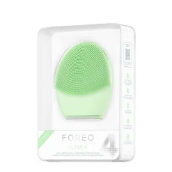 Foreo LUNA 4 for Combination Skin