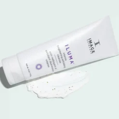 IMAGE Skincare Iluma Intense Brightening Exfoliating Cleanser