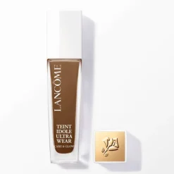 Lancôme Teint Idôle Ultra Wear Care and Glow Foundation