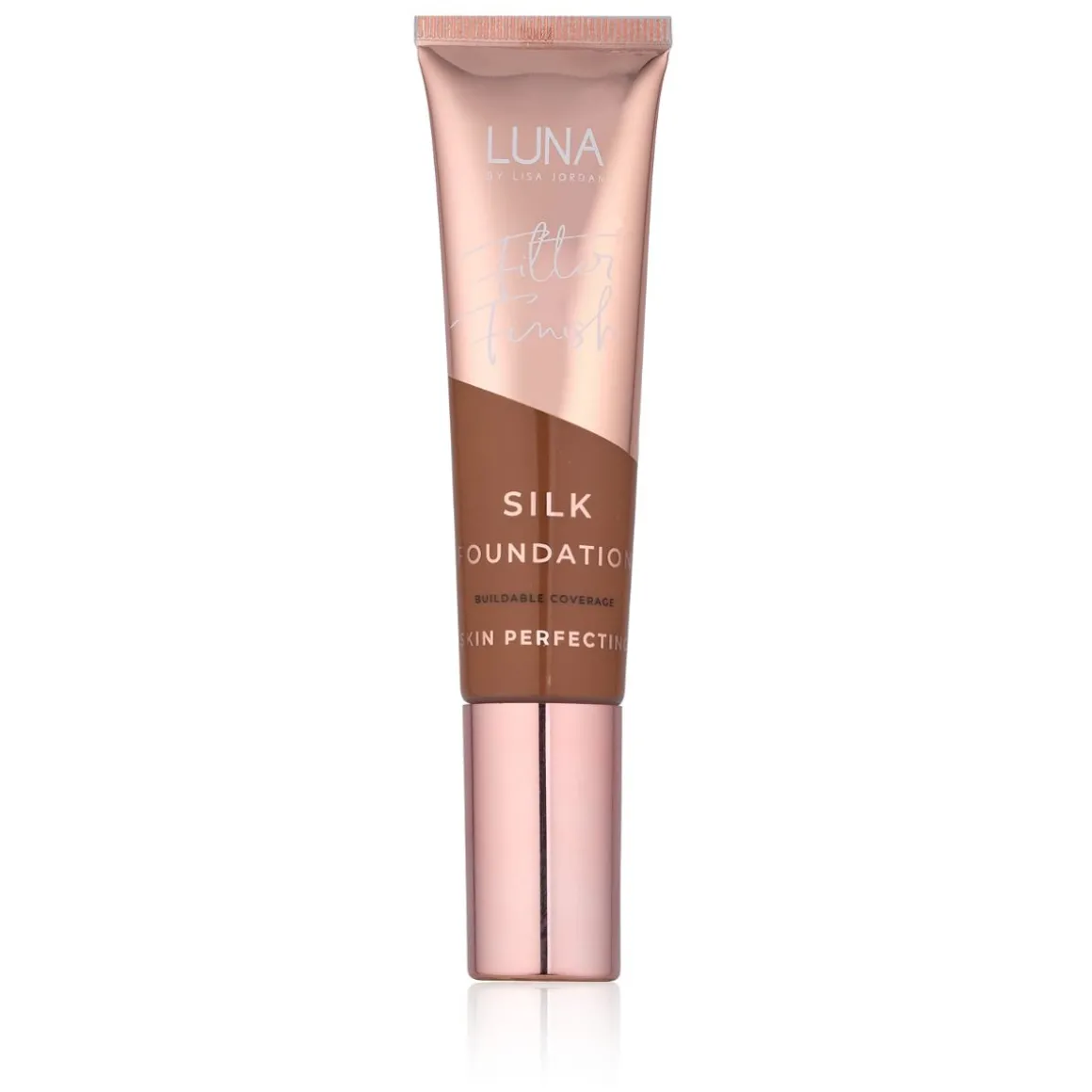 Luna by Lisa Filter Finish Silk Foundation.