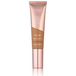 Luna by Lisa Filter Finish Silk Foundation.