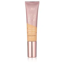 Luna by Lisa Filter Finish Naturally Matte Foundation SPF 15.