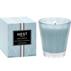 Nest New York Driftwood & Chamomile Classic Candle