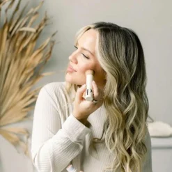 Pearl Beauty Multipurpose Face Brush