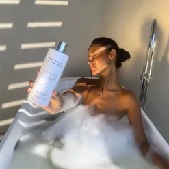 Rose & Caramel Purity Tan Removing Bubble Bath